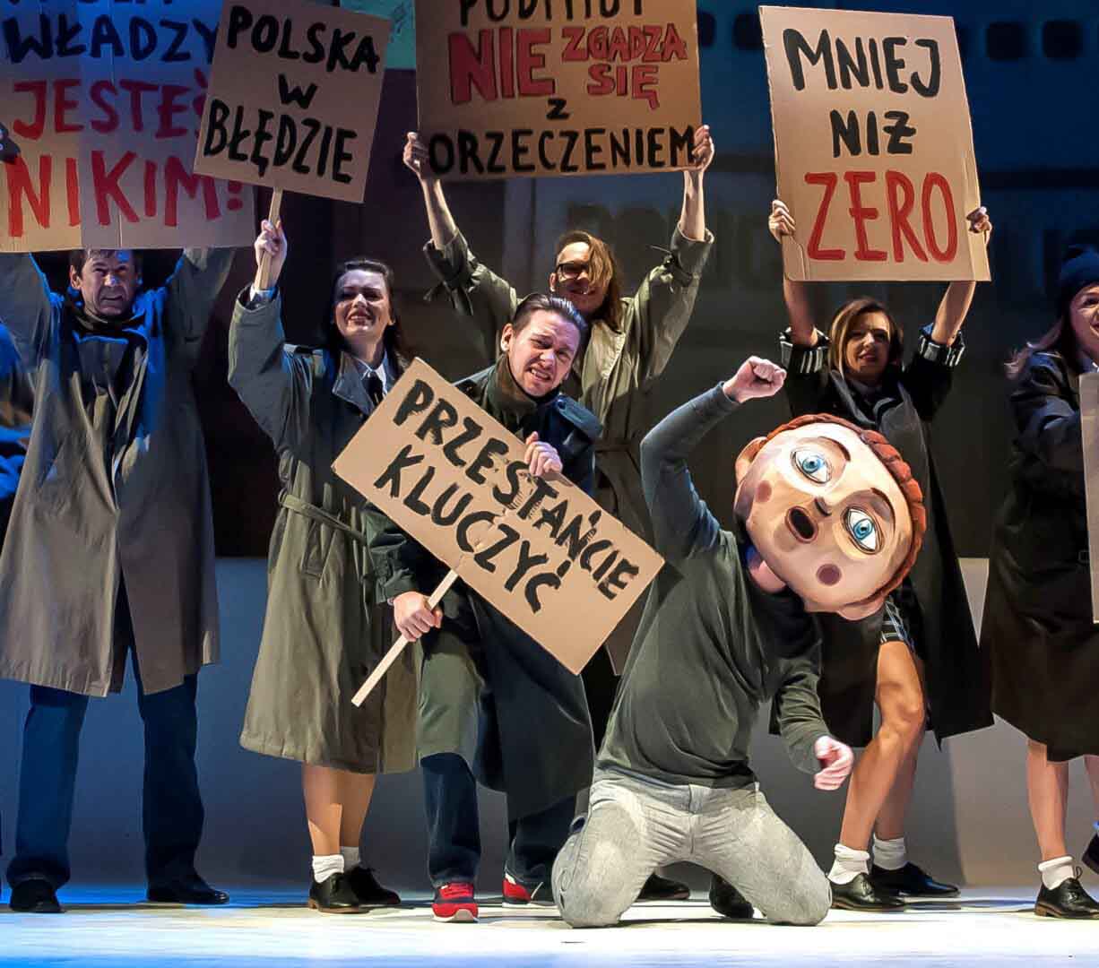   Możesz wylicytować anielski obraz Artura Barcisia i zagrać w sztuce