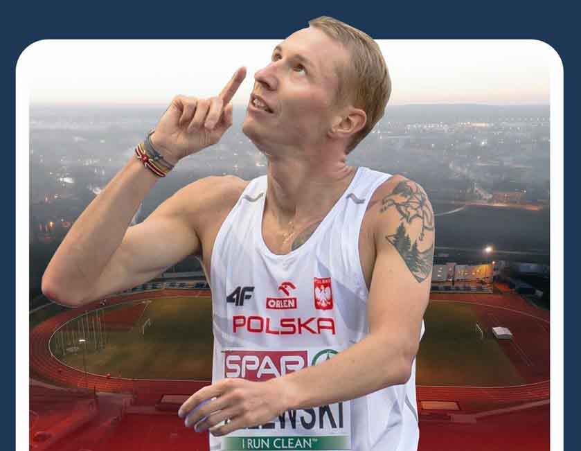 Mężczyzna w sportowej koszulce