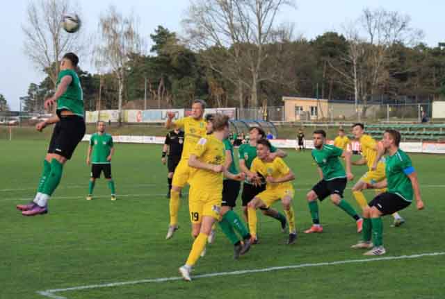Lechia Zielona Góra - Carina Gubin