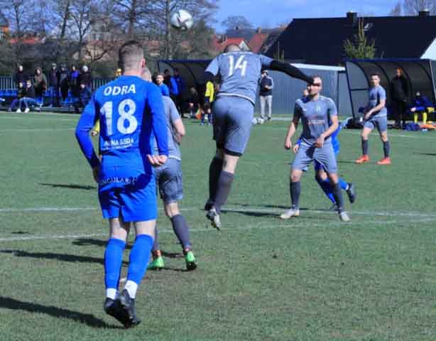 Błękitni Ołobok - Odra Bytom Odrzański