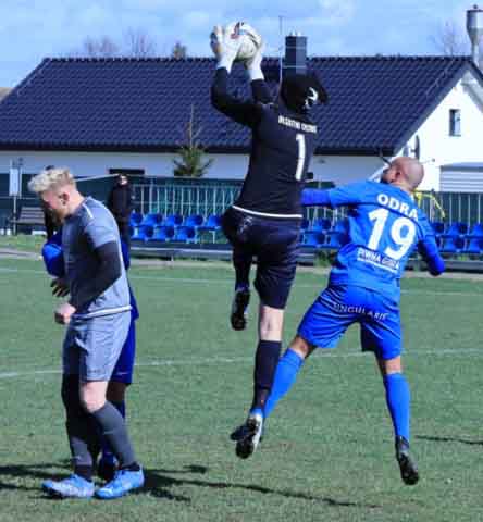 Błękitni Ołobok - Odra Bytom Odrzański