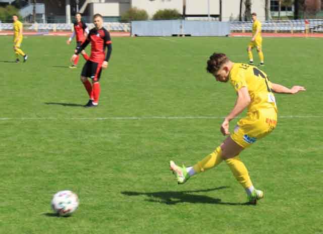 Lechia II Zielona Góra - Dąb Sława - Przybyszów