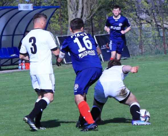 Piast Czerwieńsk - Spójnia Ośno Lubuskie