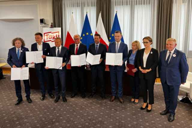 283868848_397153592424394_382979306860199459_n