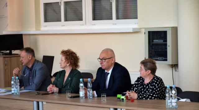 Podpisanie umów na dotacje na remont zabytków Fot. Tomasz Pawłowski