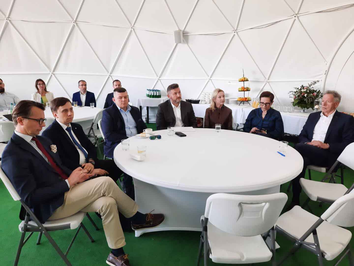   Gospodarka w dołku Na pomoc idzie Lubuska Federacja Przedsiębiorców Polskich WIDEO