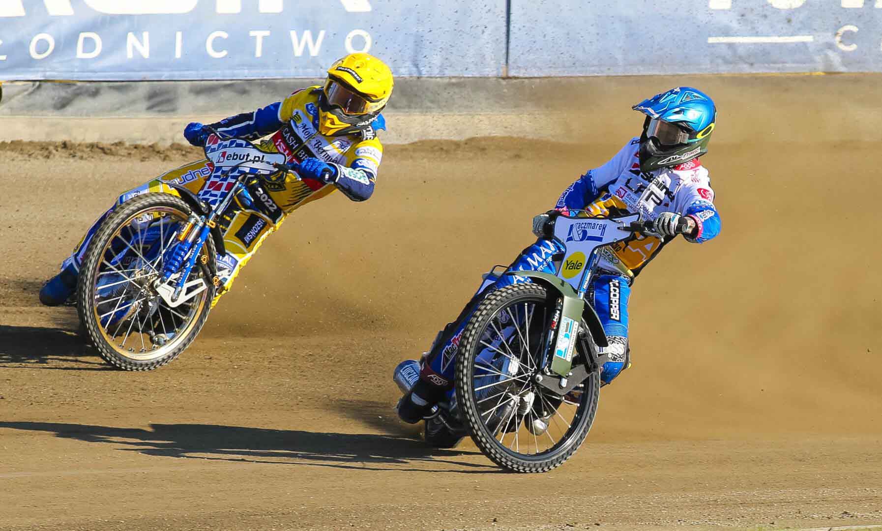 Dwie osoby na motocyklach  Dajcie sędziom porządny regulamin to sobie poradzą OPINIA