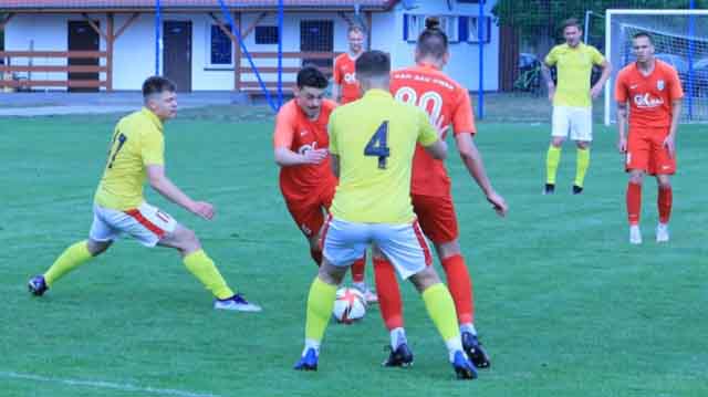 Odra Nietków - Spójnia Ośno Lubuskie