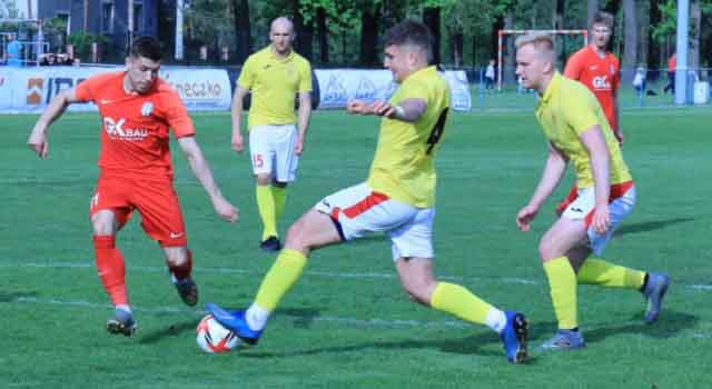 Odra Nietków - Spójnia Ośno Lubuskie