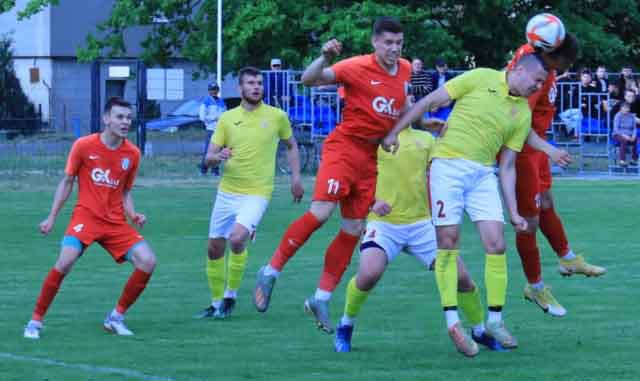 Odra Nietków - Spójnia Ośno Lubuskie