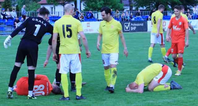 Odra Nietków - Spójnia Ośno Lubuskie