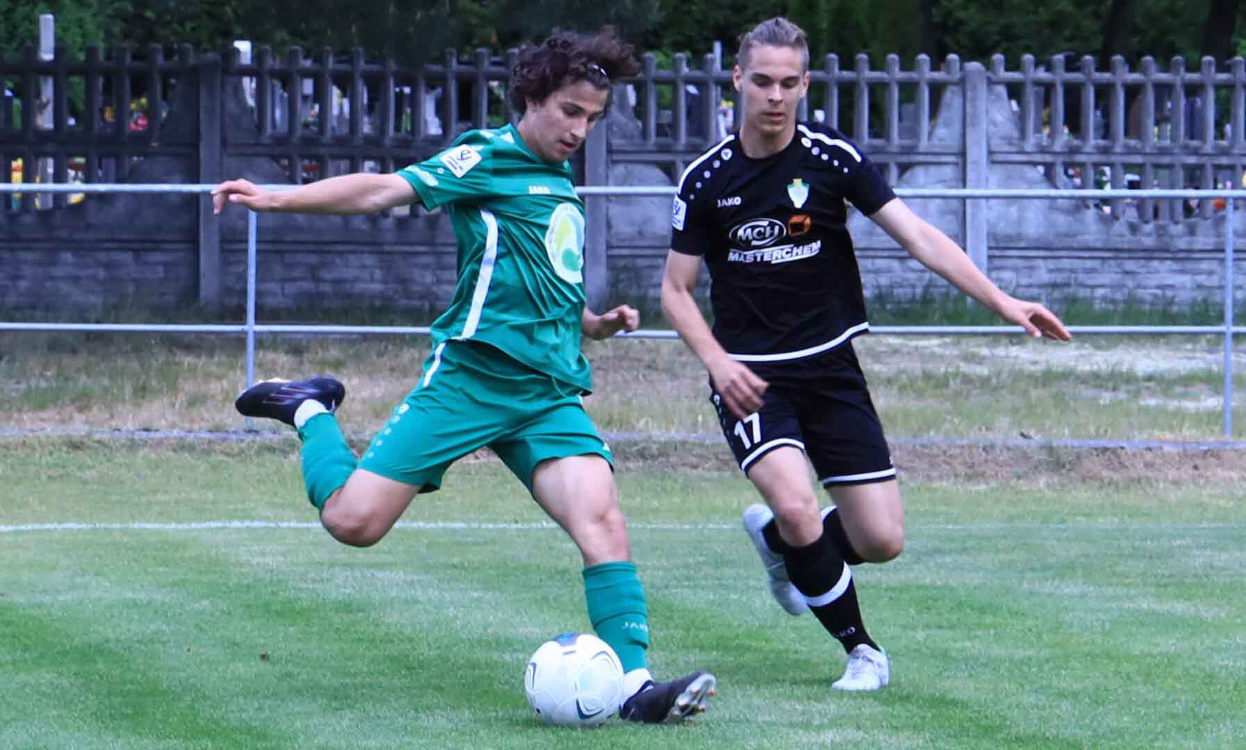 IMG_2426 Dwóch chłopców na boisku TS Przylep przegrywa z Lechią Zielona Góra Dwie bramki Kamila Maja ZDJĘCIA