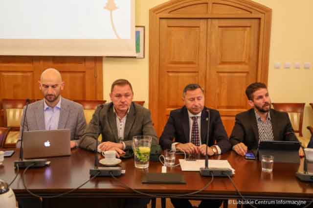 Sesja Rady Miasta Zielonej Górze 31.05.2022 Sesja Rady Miasta Zielonej Górze 31.05.2022