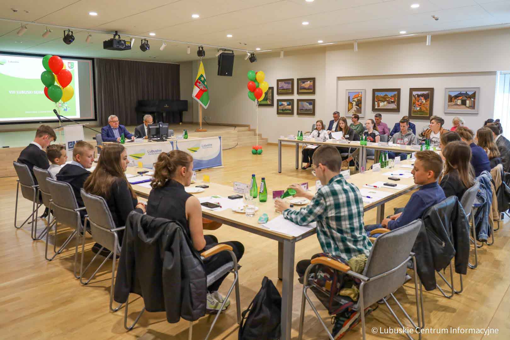   Wiedzą jak uratować planetę Lubuski Sejmik Dziecięcy debatował o ekologii