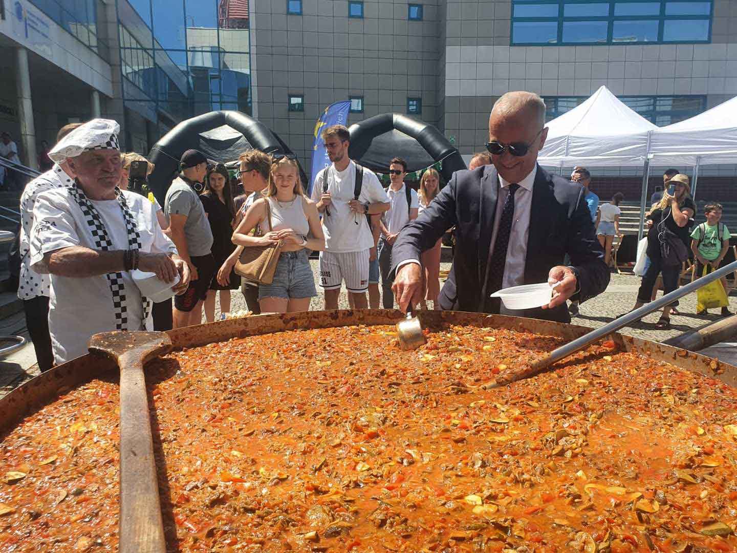 img20220624wa0023 Święto Województwa Lubuskiego Na początek tańczą Słubice Dzień pełen atrakcji