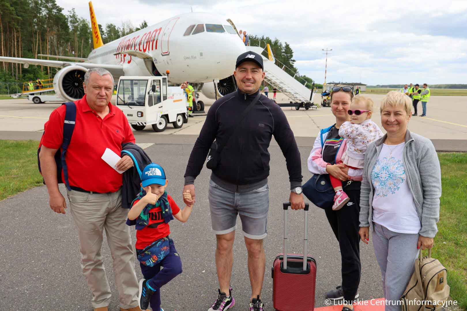 lot do Turcji-01 Do startu Gotowi Hop Ruszyło wakacyjne połączenie z Turcją WIDEO