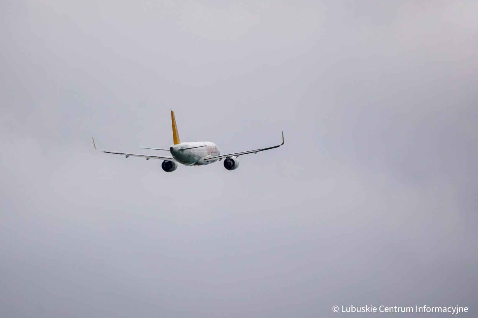 lot do Turcji-05 Odlotowe statystyki lotnisko w Babimoście z nowym rekordem