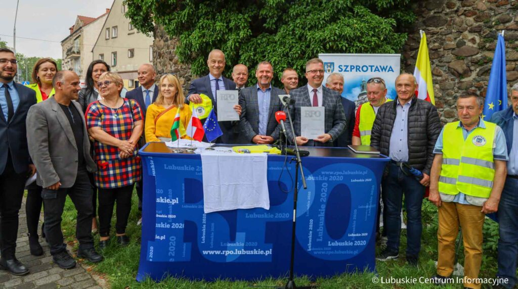 Podpisanie umów w Szprotawie.