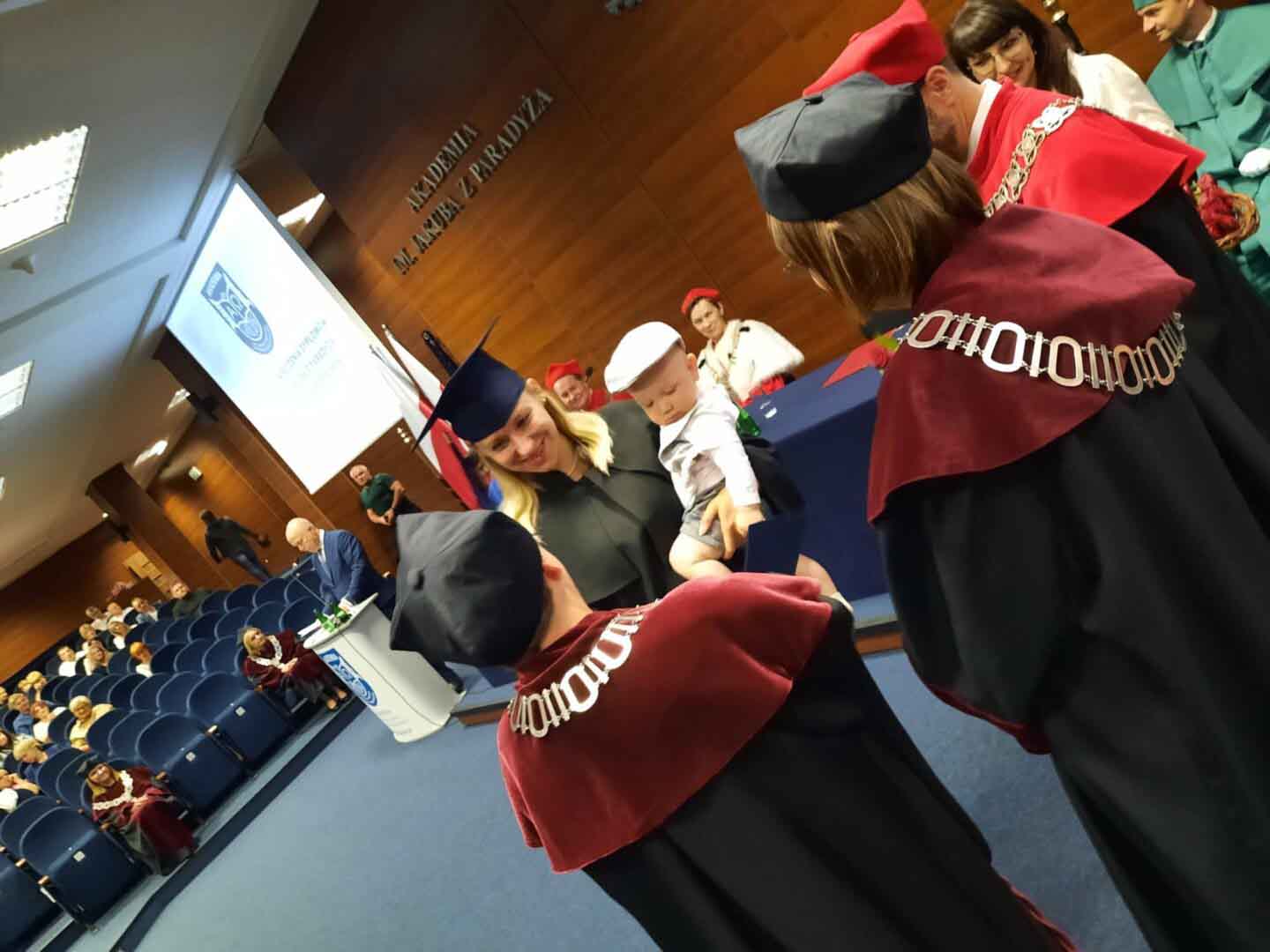   Akademia im Jakuba z Paradyża Atrakcyjność kierunków i elastyczność studiów  kluczem do sukcesu WIDEO