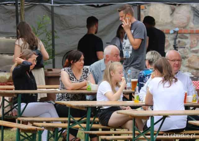 Piknik dla wolontariuszy w Ochli