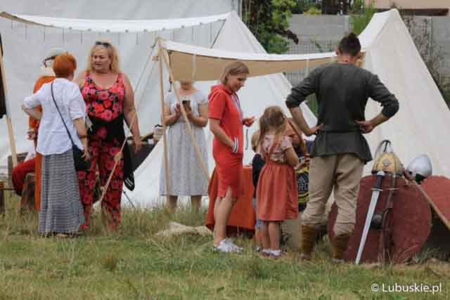 Piknik dla wolontariuszy w Ochli