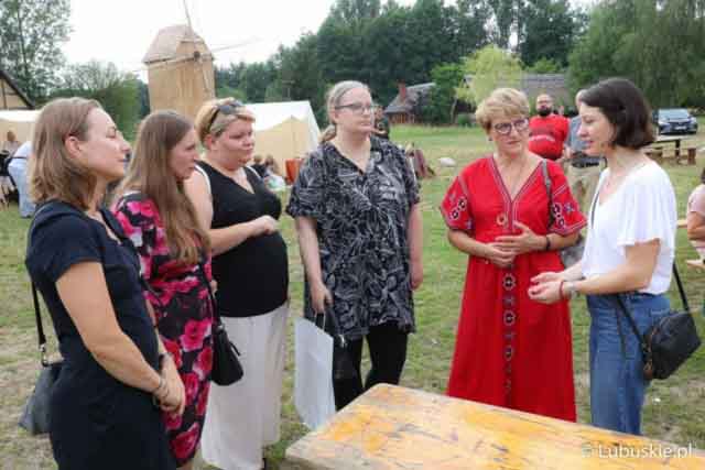 Piknik dla wolontariuszy w Ochli