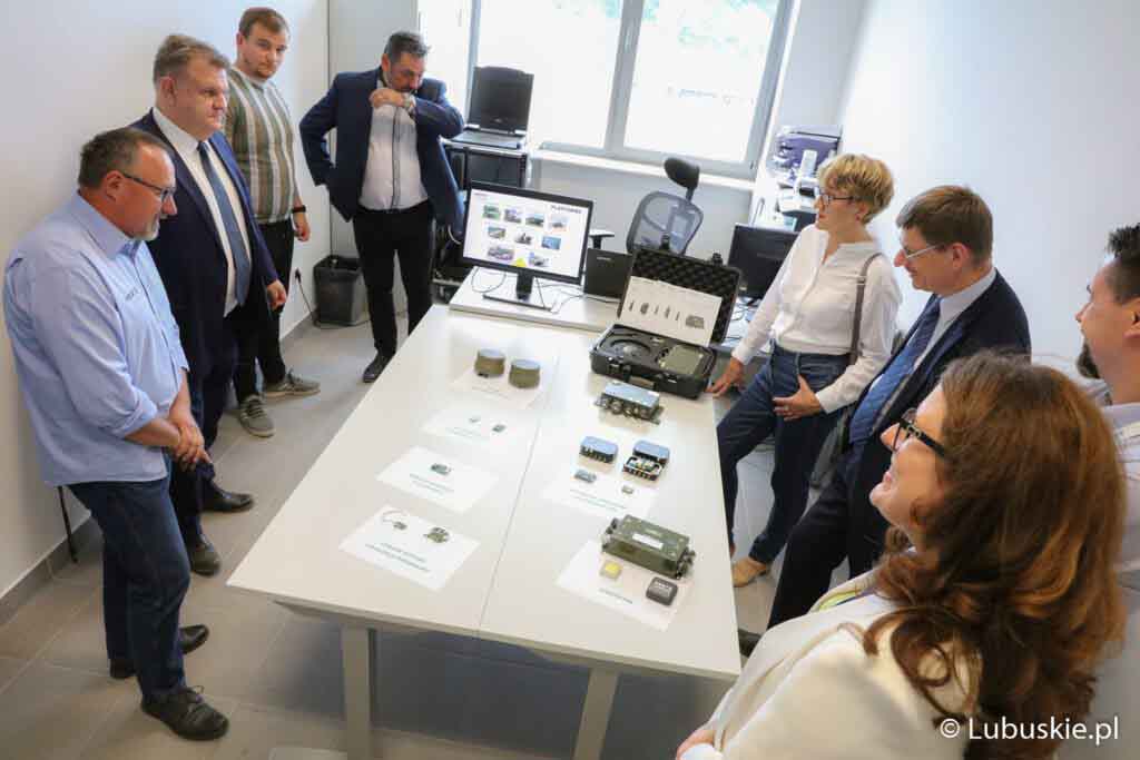 Czy z Babimostu wystartują rakiety w kosmos? Prezes Polskiej Agencji Kosmicznej w Lubuskiem (WIDEO) Prezentacja technologii opracowanej przez firmę Hertz Systems w Parku Naukowo-Technologicznym Uniwersytetu Zielonogórskiego