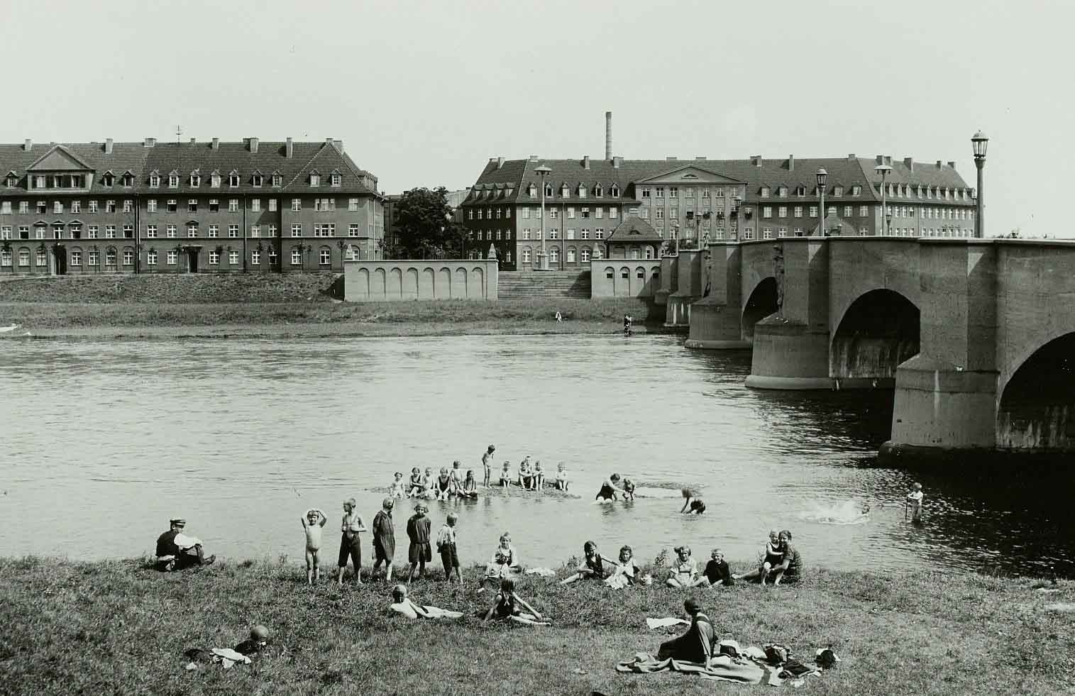   Paraliż na granicy Potrzeba nam więcej mostów