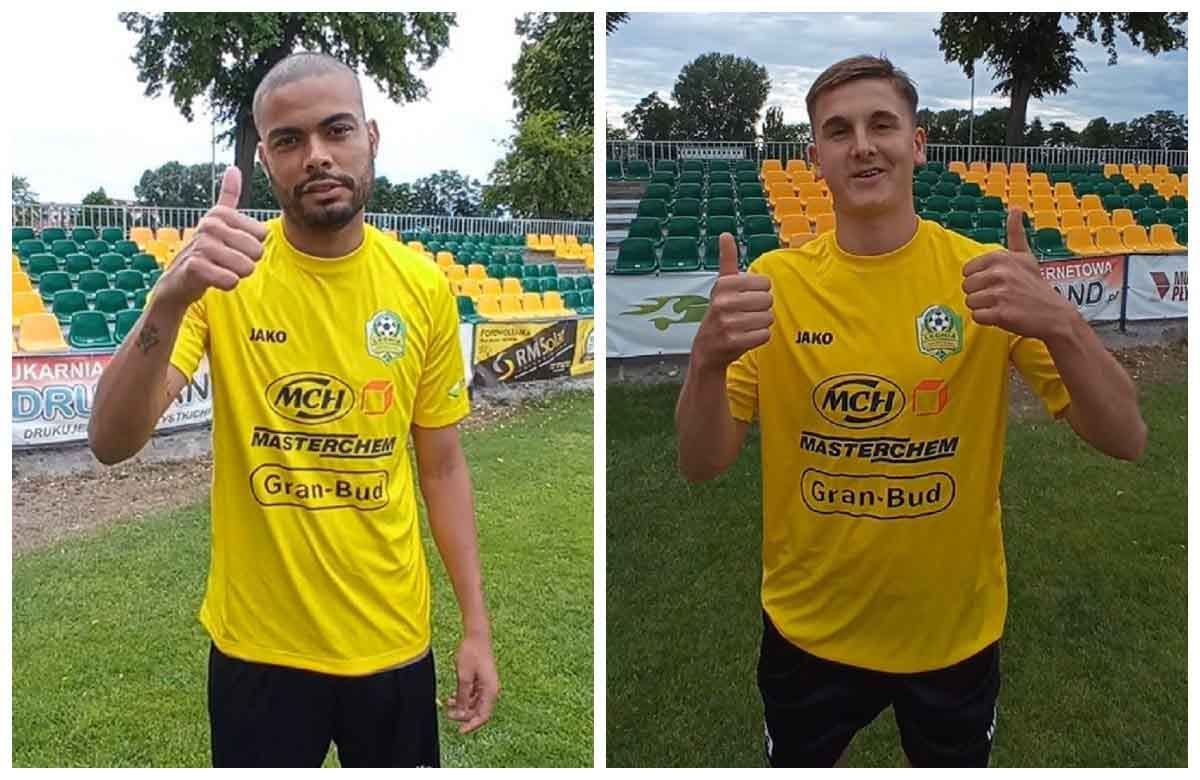 Fotoram.io(2) Dwaj mężczyźni w sportowych strojach Lechia Zielona Góra się wzmacnia Jest nowy obrońca jest też pomocnik