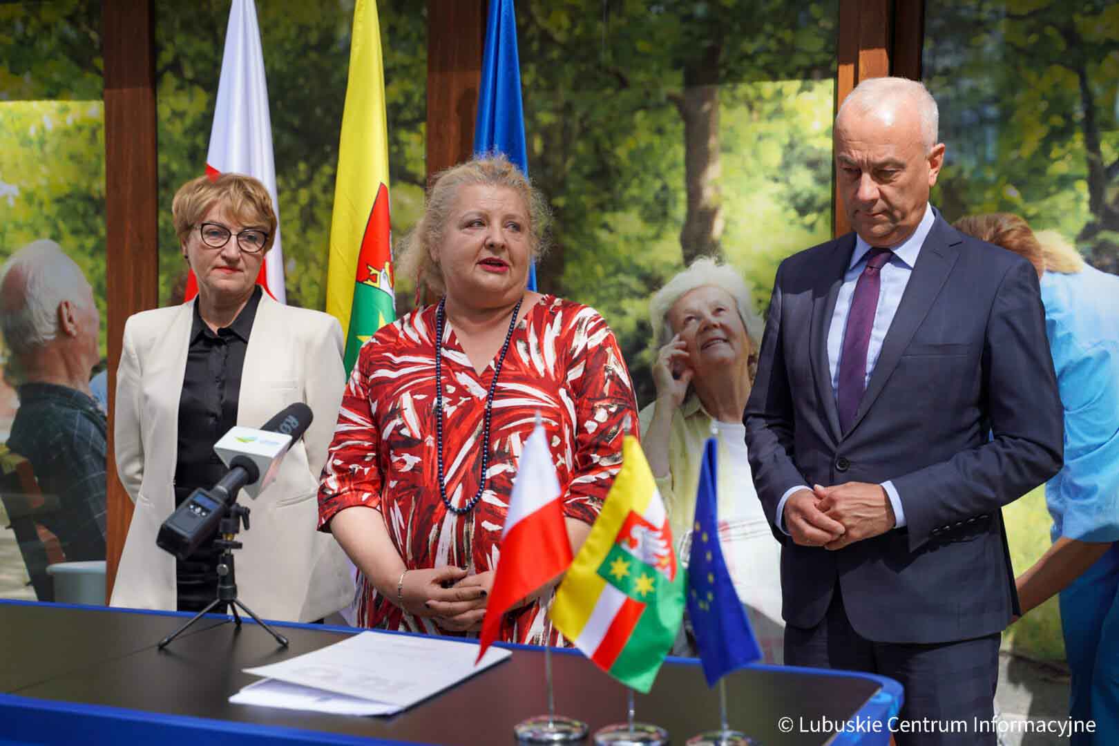 CENTRUM INTEGRACJI-2 Ośrodek Integracji Społecznej w Zielonej Górze z dodatkowym wsparciem na rozbudowę WIDEO