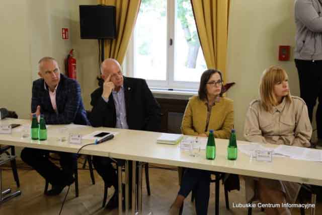Posiedzenie sejmikowej Komisji ds. Klimatu w Regionalnym Centrum Animacji Kultury Fot. Dariusz Nowak