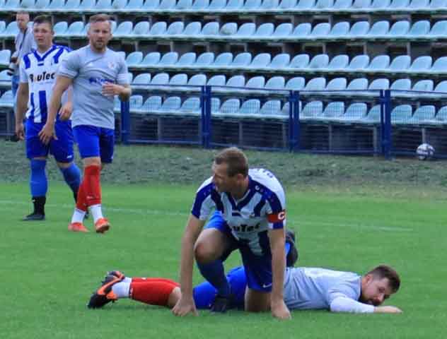 Piast Czerwieńsk - Błękitni Ołobok