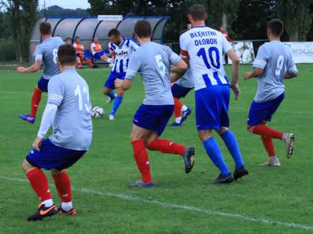 Piast Czerwieńsk - Błękitni Ołobok