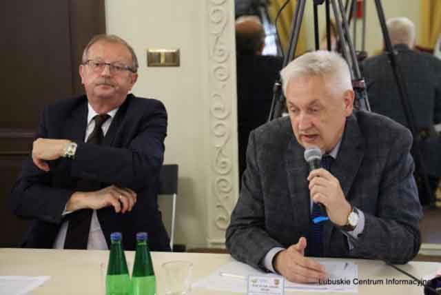 Posiedzenie sejmikowej Komisji ds. Klimatu w Regionalnym Centrum Animacji Kultury Fot. Dariusz Nowak