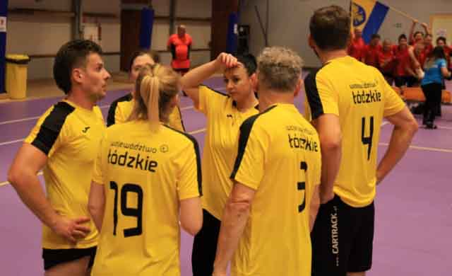 VI Ogólnopolska Olimpiada Urzędów Marszałkowskich w Drzonkowie - turniej siatkówki