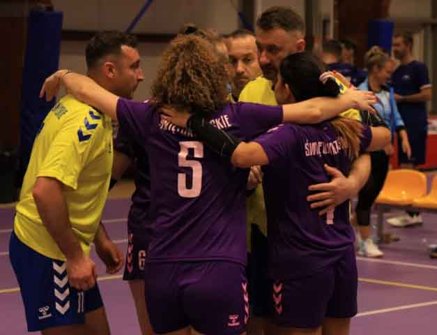 VI Ogólnopolska Olimpiada Urzędów Marszałkowskich w Drzonkowie - turniej siatkówki