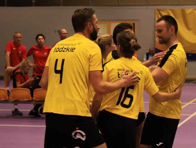 VI Ogólnopolska Olimpiada Urzędów Marszałkowskich w Drzonkowie - turniej siatkówki