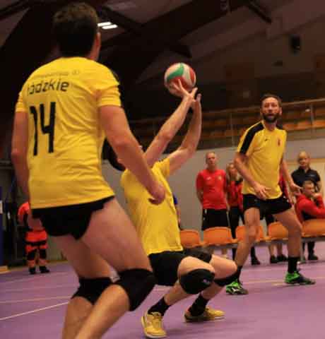 VI Ogólnopolska Olimpiada Urzędów Marszałkowskich w Drzonkowie - turniej siatkówki