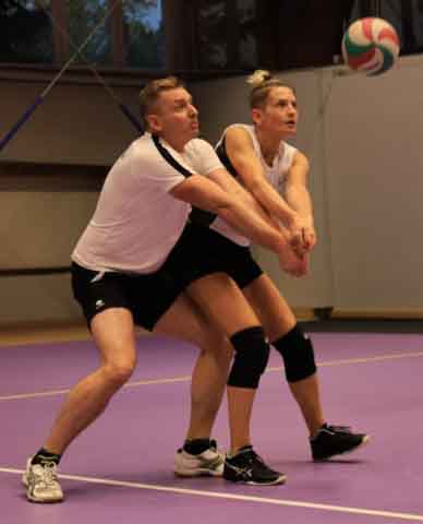 VI Ogólnopolska Olimpiada Urzędów Marszałkowskich w Drzonkowie - turniej siatkówki