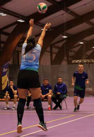 VI Ogólnopolska Olimpiada Urzędów Marszałkowskich w Drzonkowie - turniej siatkówki