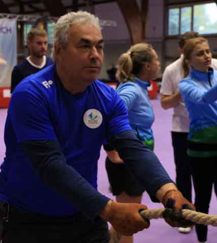 VI Ogólnopolska Olimpiada Urzędów Marszałkowskich w Drzonkowie - przeciąganie liny