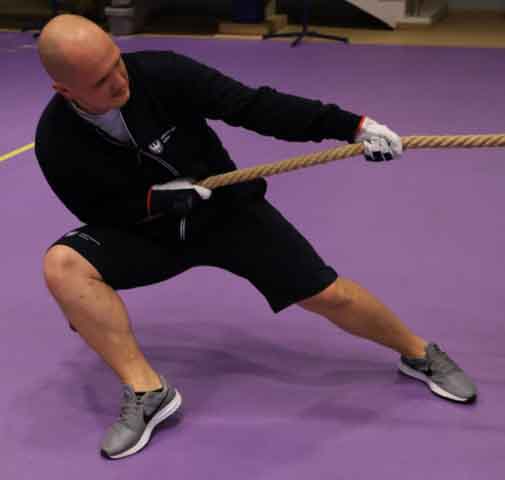 VI Ogólnopolska Olimpiada Urzędów Marszałkowskich w Drzonkowie - przeciąganie liny