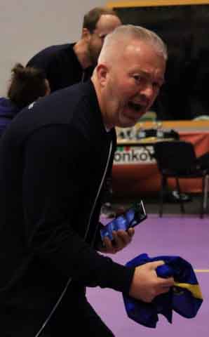 VI Ogólnopolska Olimpiada Urzędów Marszałkowskich w Drzonkowie - przeciąganie liny