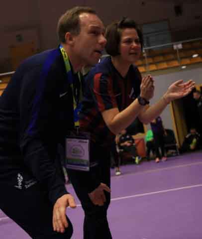 VI Ogólnopolska Olimpiada Urzędów Marszałkowskich w Drzonkowie - przeciąganie liny