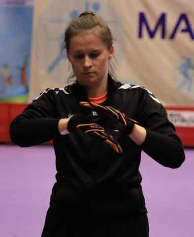 VI Ogólnopolska Olimpiada Urzędów Marszałkowskich w Drzonkowie - przeciąganie liny