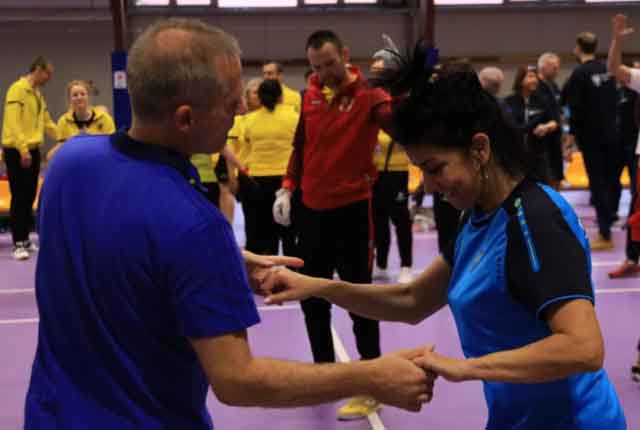 VI Ogólnopolska Olimpiada Urzędów Marszałkowskich w Drzonkowie - przeciąganie liny