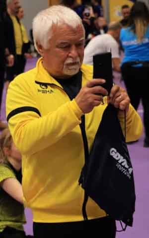 VI Ogólnopolska Olimpiada Urzędów Marszałkowskich w Drzonkowie - przeciąganie liny