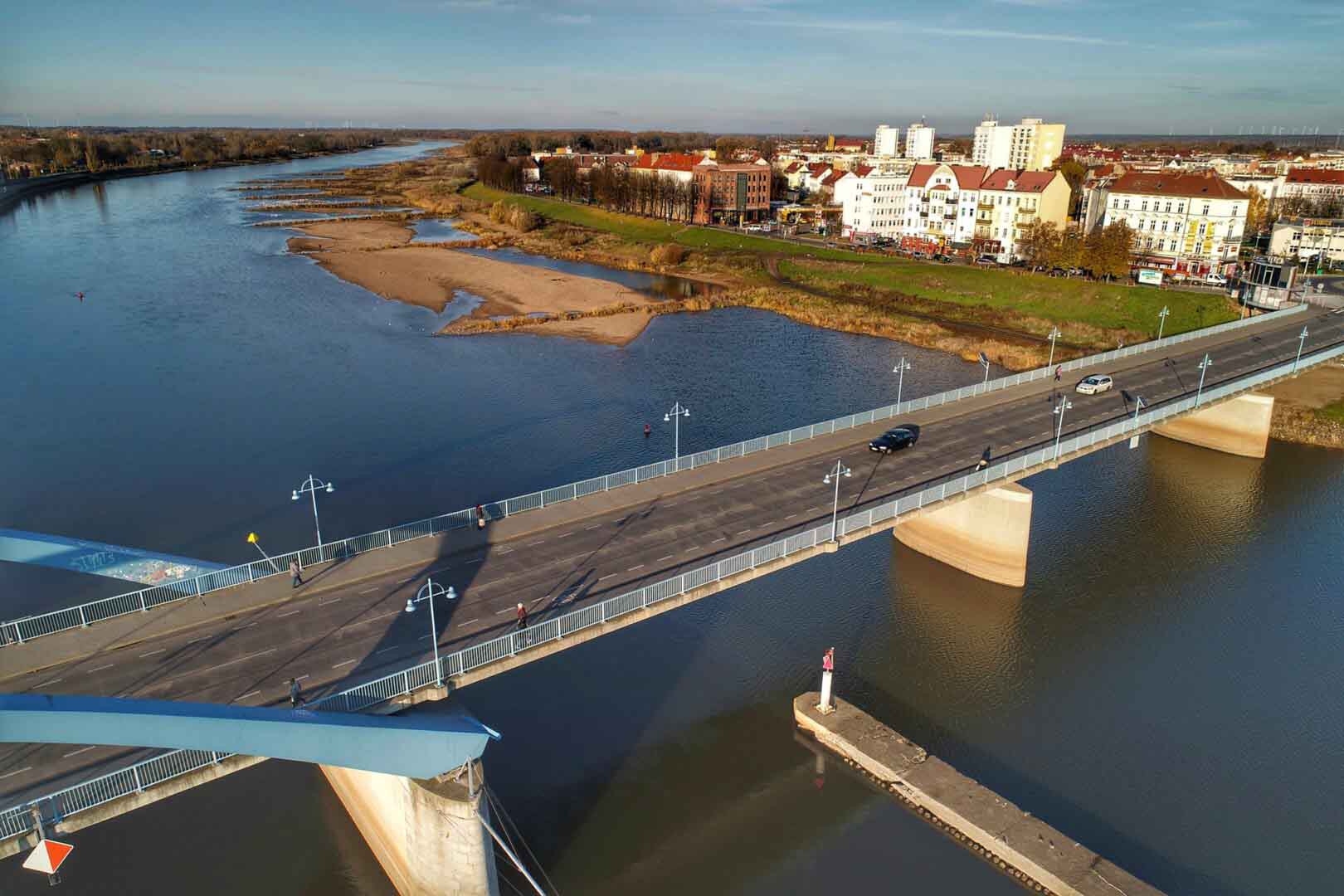   Dwa raporty odrzańskie Niby w obu złote algi a jednak