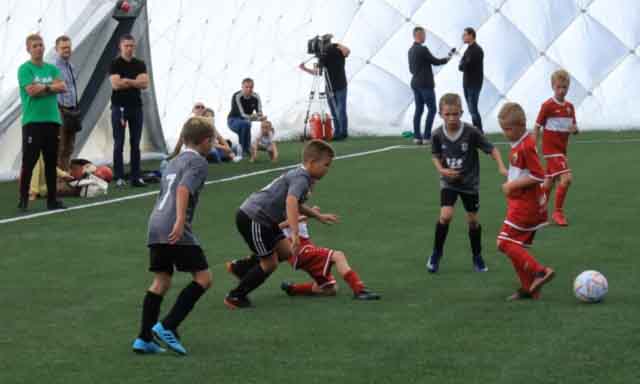 Otwarcie zadaszonego boiska piłkarskiego w Zielonej Górze