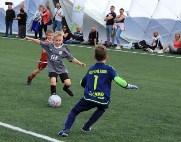 Otwarcie zadaszonego boiska piłkarskiego w Zielonej Górze